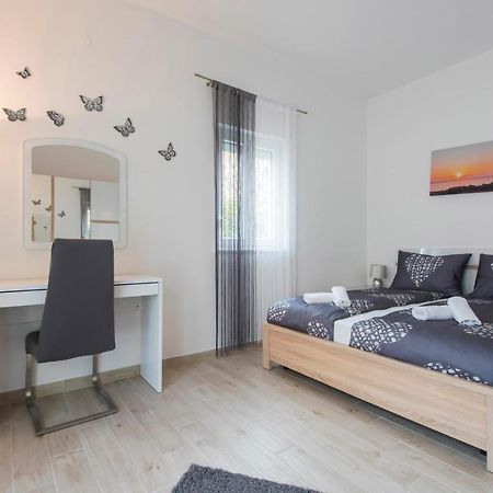 Apartman Miki Borik Задар Экстерьер фото